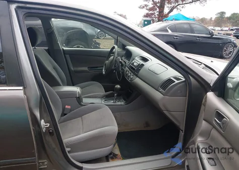 2006 Toyota Camry Std z USA, uszkodzony, nr VIN 4T1BE32K36U741346